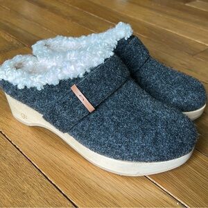 Gentle Souls Gray Mules with Cream Lining